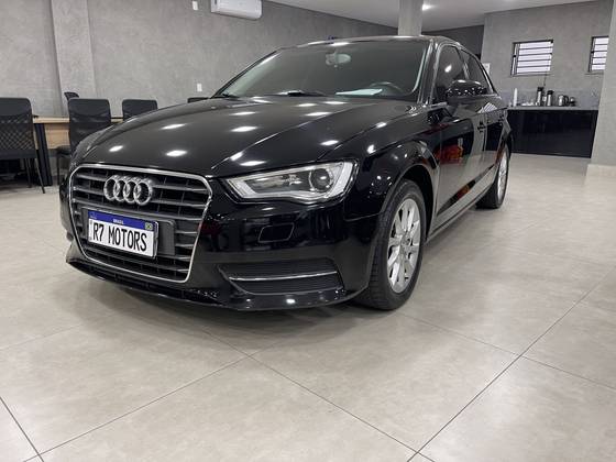 AUDI A3 1.8 TFSI SPORTBACK 16V GASOLINA 4P AUTOMÁTICO AUDI A3 1.8 TFSI SPORTBACK 16V GASOLINA 4P AUTOMÁTICO